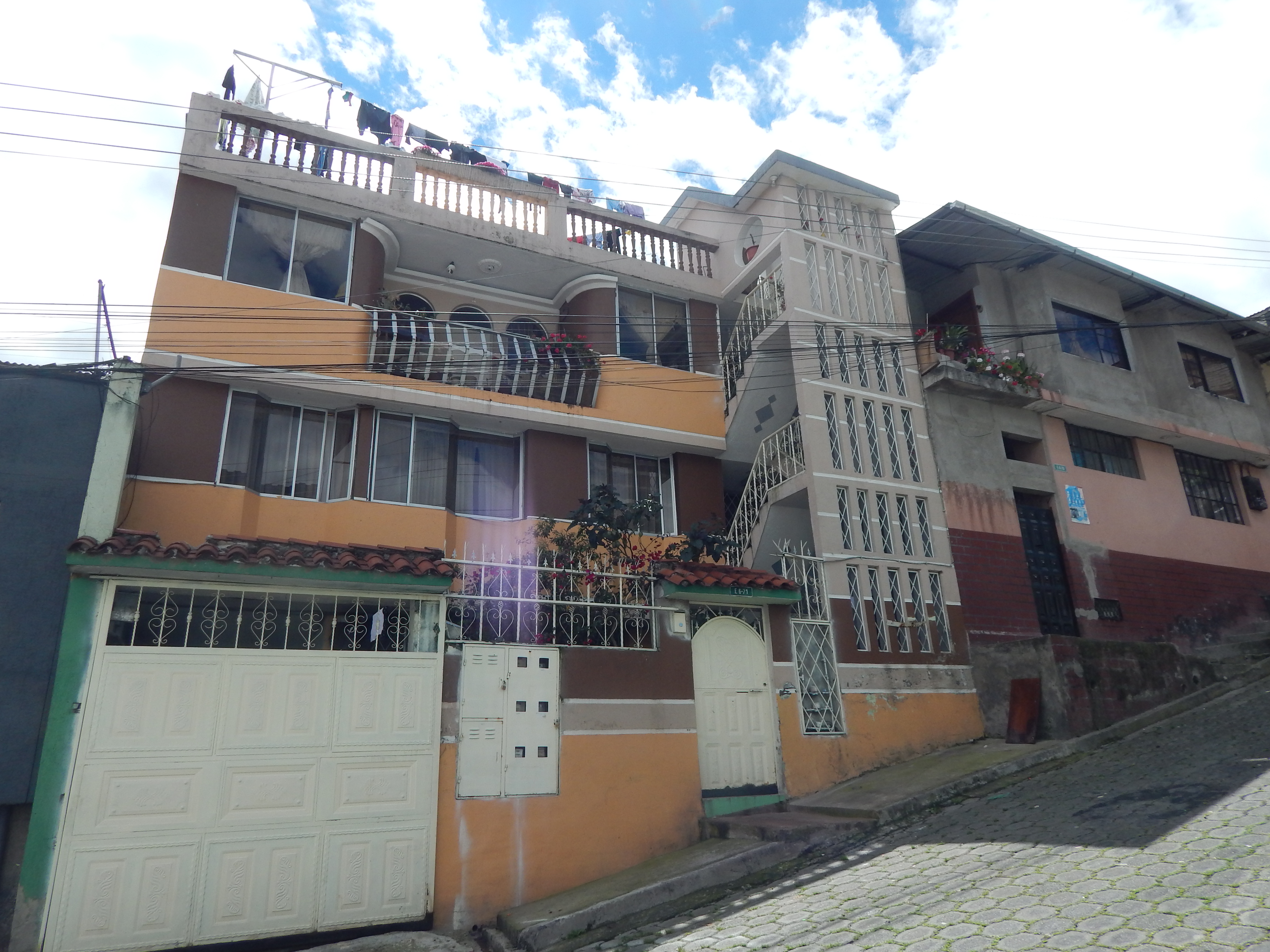 Casa Rentera sector Lucha de los Pobres